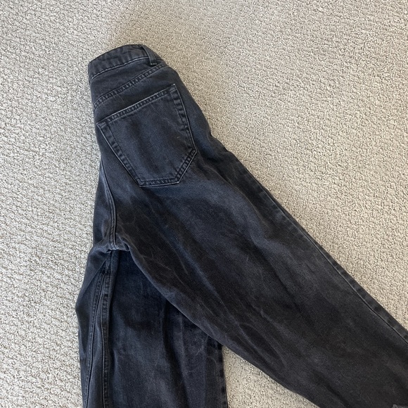 Black Ankle Length Jeans - Picture 3 of 4